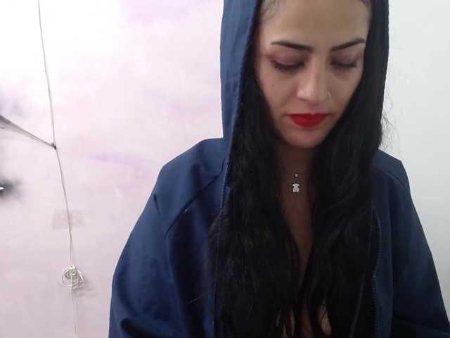 Live sex webcam photo for lirioR #270834405