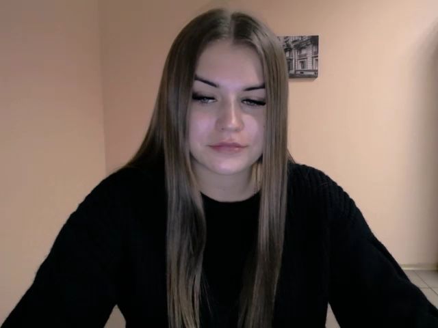 Live sex webcam photo for TaliaKristen #270846086