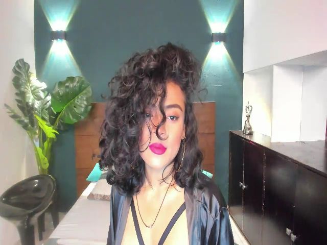 Live sex webcam photo for Manelik_benz #270845499