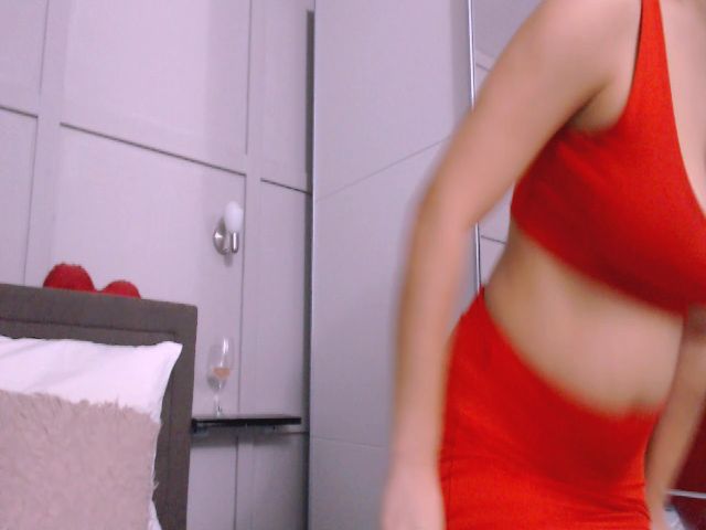 Live sex webcam photo for Juliacuty #270845777