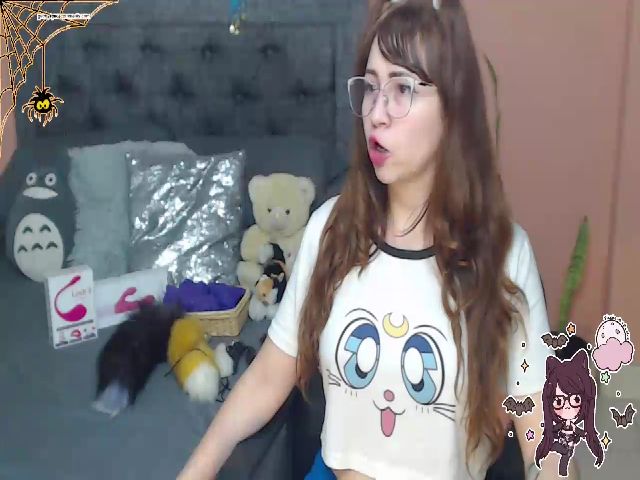 Live sex webcam photo for lo_saylor6 #270830176