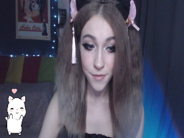 Live sex webcam photo for Your_Ellie #270846660