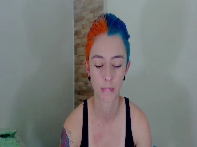 Live sex webcam photo for poison_blue #270844021