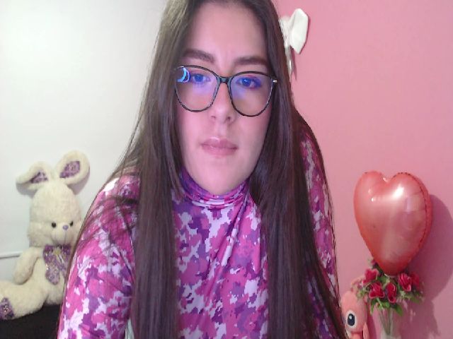 Live sex webcam photo for Frida_porn #270830737