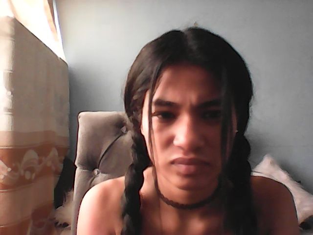 Live sex webcam photo for Latinangel1_ #270839605