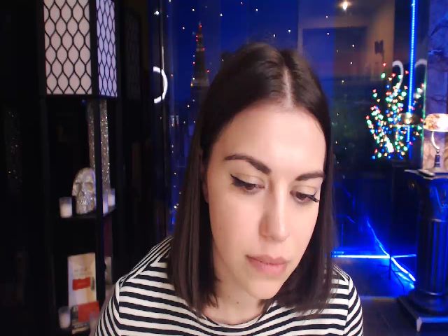 Live sex webcam photo for sunn_o #270835324