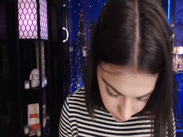 Live sex webcam photo for sunn_o #270835618