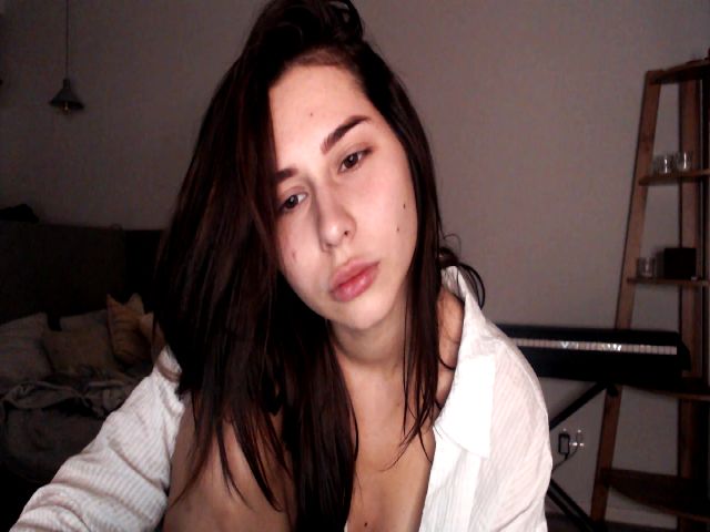 Live sex webcam photo for LeValeriya #270846029