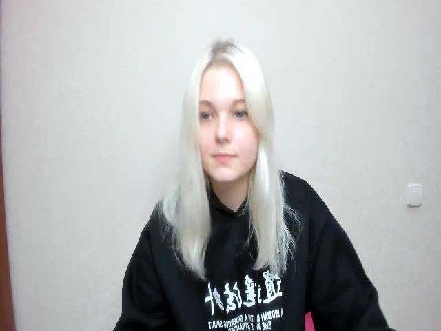 Live sex webcam photo for Liliagold #270839921