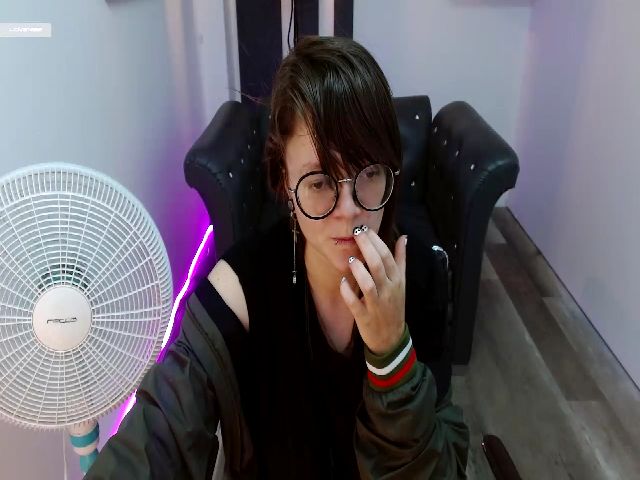 Live sex webcam photo for Arya_stark_ #270840203