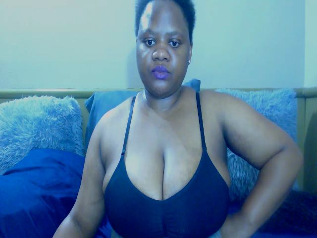 Live sex webcam photo for Explodeinmex #270838526