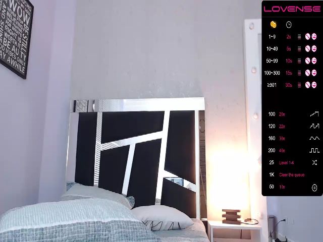 Live sex webcam photo for Pythonissa97 #270841525