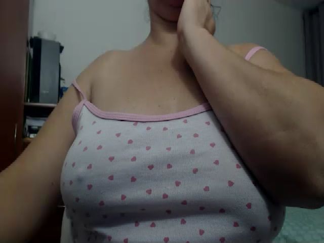 Live sex webcam photo for squirtx_hott #270830899