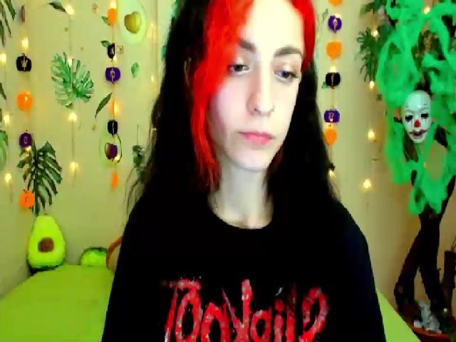 Live sex webcam photo for Niky_Sky #270835455