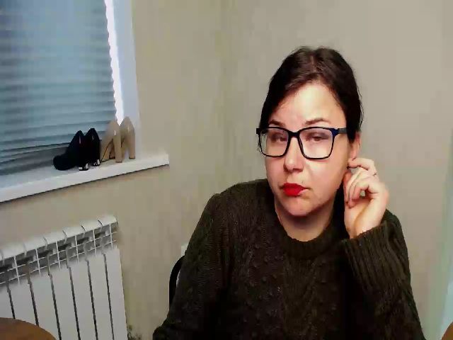 Live sex webcam photo for MonLais #270836596