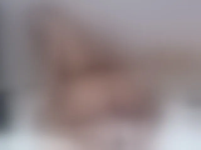 Live sex webcam photo for LauraCrystall #270841808