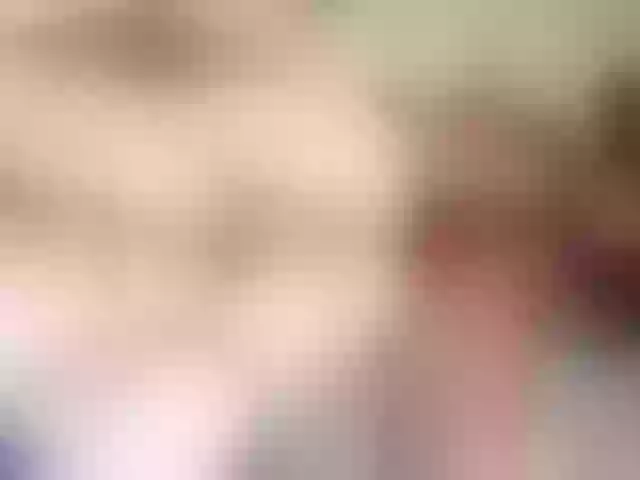 Live sex webcam photo for hotprincess19 #270828527