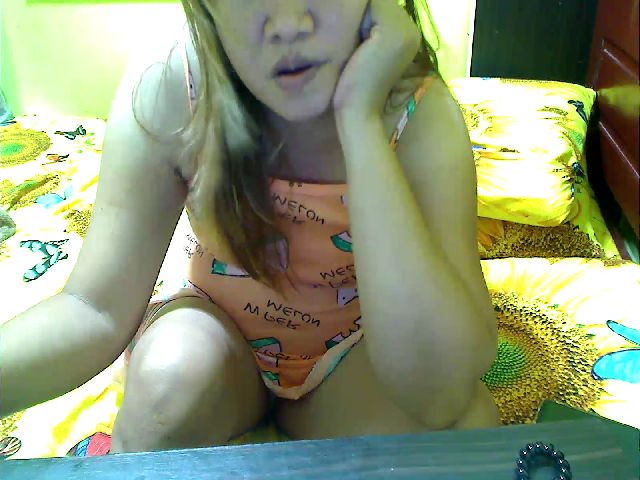 Live sex webcam photo for LiL_Spermaid #270832115