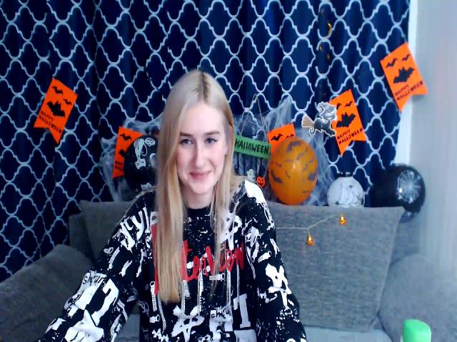 Live sex webcam photo for Honey_dream #270830532