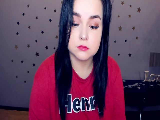 Live sex webcam photo for Sinnarey #270835896