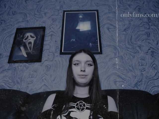 Live sex webcam photo for EllaDark #270838383