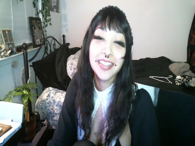 Live sex webcam photo for hazy666 #270831096