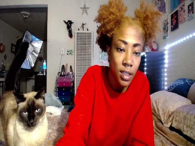 Live sex webcam photo for XMochaPuffX #270831757