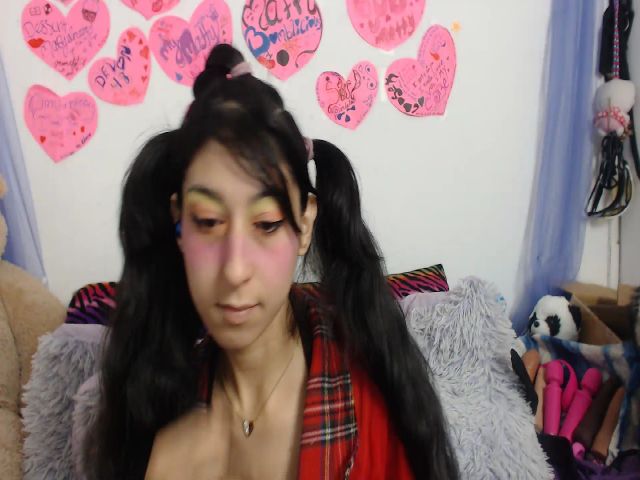 Live sex webcam photo for MoonLightLoli #270830847