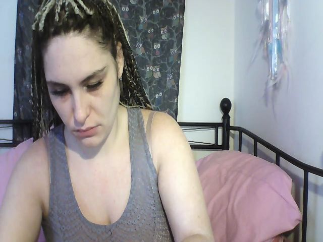 Live sex webcam photo for MissSandy95 #270839048