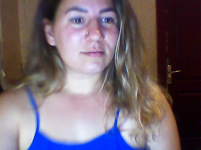 Live sex webcam photo for ChrystalBella #270845729