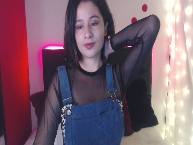 Live sex webcam photo for Mystic_sucubo #270839337