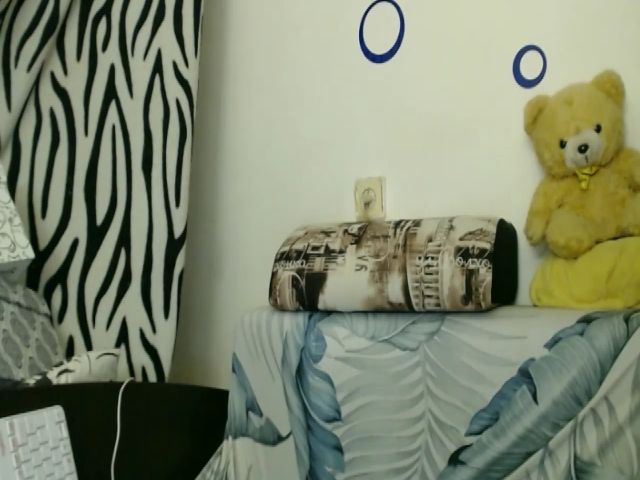 Live sex webcam photo for Little_muffin #270840019