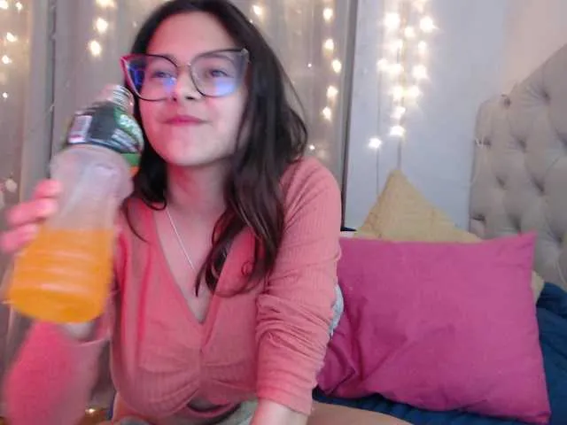 Live sex webcam photo for morahaze #287949447