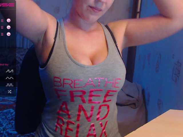 Live sex webcam photo for Viki-tiki-tak #270860960