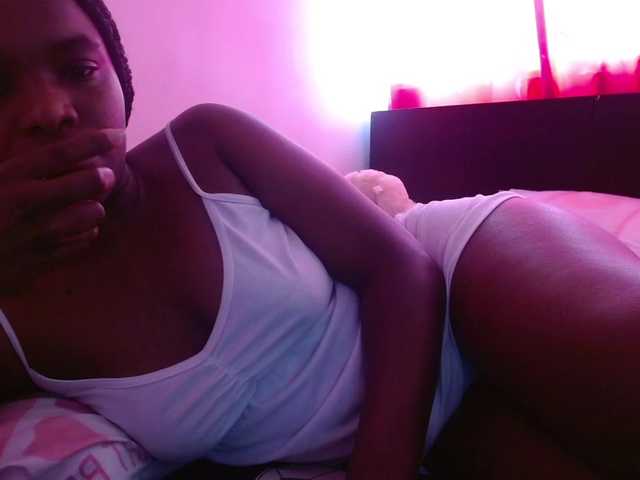 Live sex webcam photo for Daizy-cooper #270862014