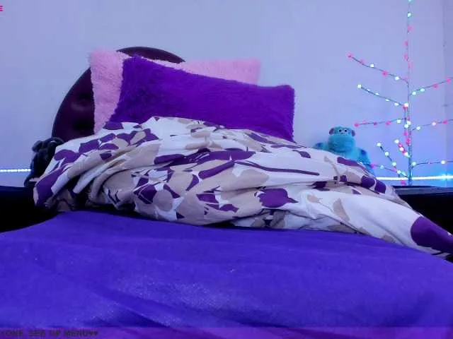 Live sex webcam photo for kimilaly #270847795