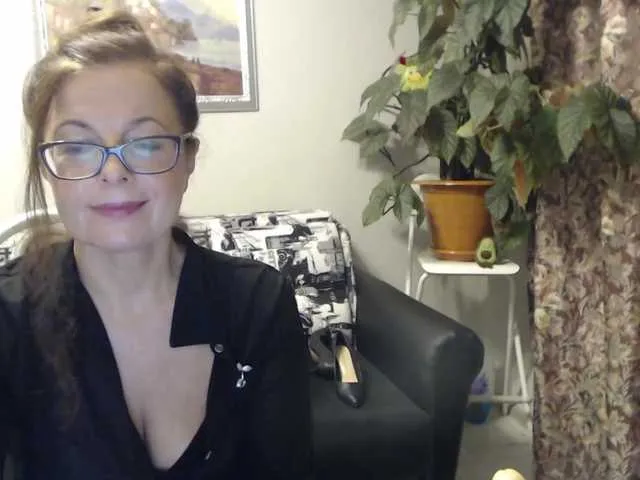 Live sex webcam photo for HelenBerg #270847193