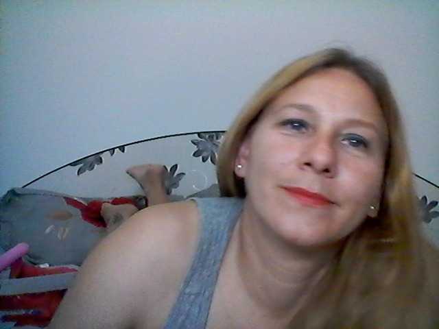 Live sex webcam photo for imola80 #270848043