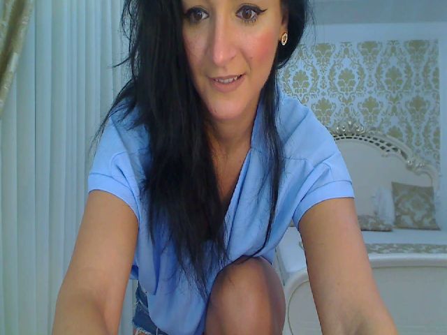 Live sex webcam photo for AmeliaNaked #270849681