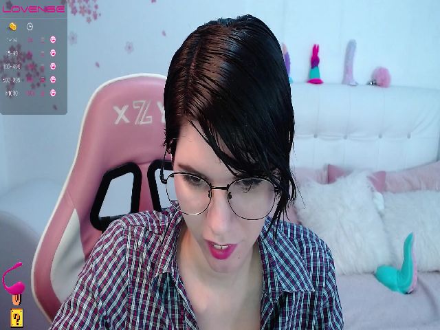 Live sex webcam photo for Eligos69 #270853807