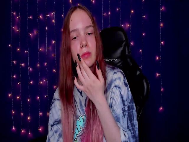 Live sex webcam photo for JaneNichols #270850747