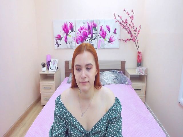 Live sex webcam photo for ZoeCranberry #270857681