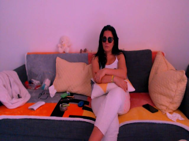 Live sex webcam photo for Isabeladoll #270858255