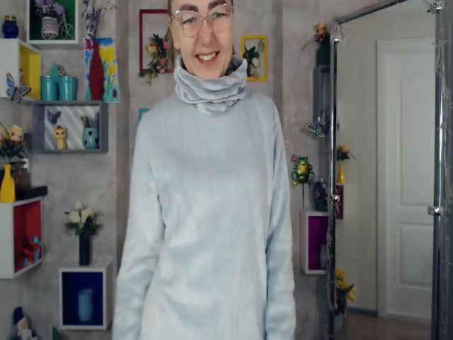Live sex webcam photo for Greybunny #270851256
