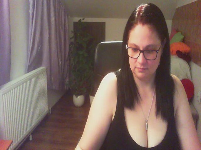 Live sex webcam photo for boosty4you #270863618