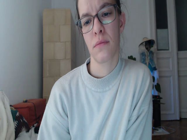 Live sex webcam photo for PetitePinkie #270865073