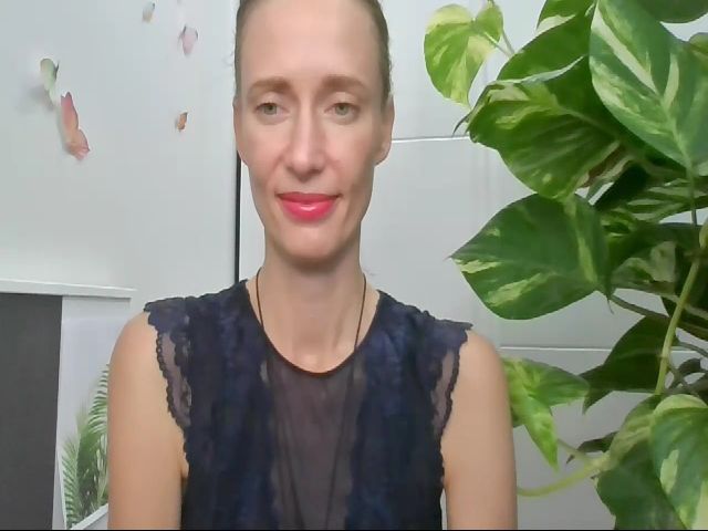 Live sex webcam photo for CelesteTasty #270854769