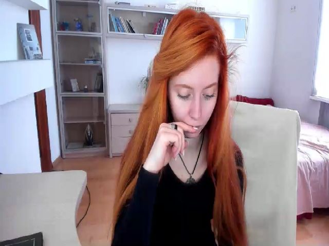 Live sex webcam photo for MelaniHewit #270853783