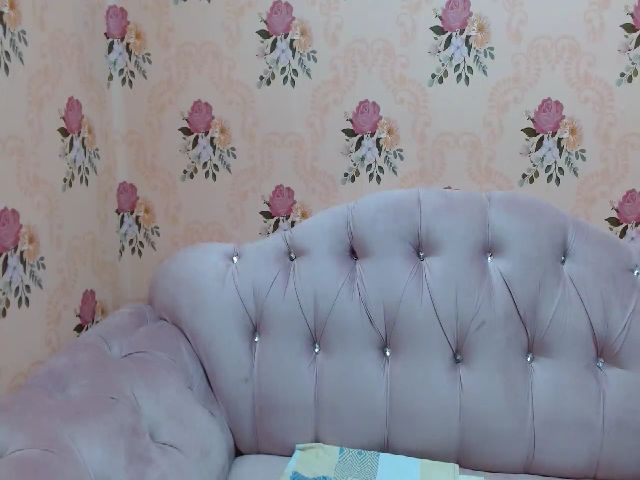 Live sex webcam photo for Aniie_pink #270858253