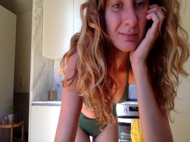 Live sex webcam photo for lanatomatoes #270857658